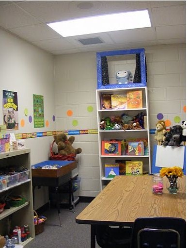 play therapy play room example 1